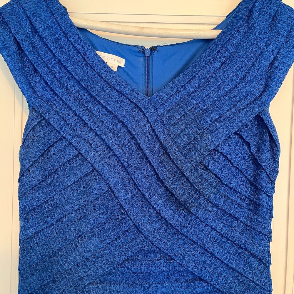 Perfect cocktail dress - size 4